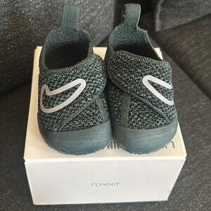 Nike Swoosh 1 Flyknit Green Baby TD Shoes Toddler Size 3c FB3244 300 New